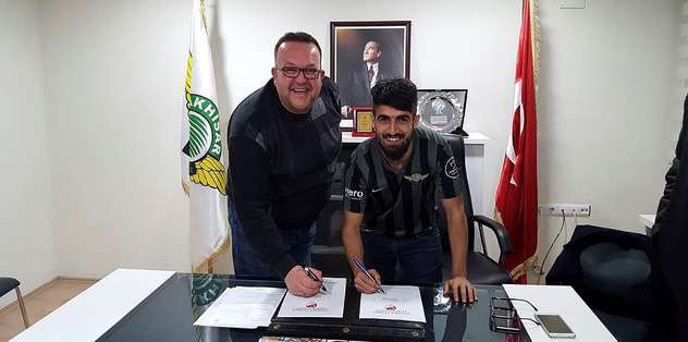 Muğdat Çelik, Akhisar'da