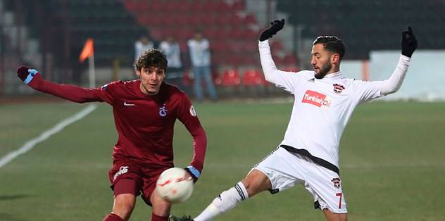 Salih görünümlü İshak!