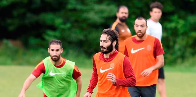 Hamit kardeşinin yanına