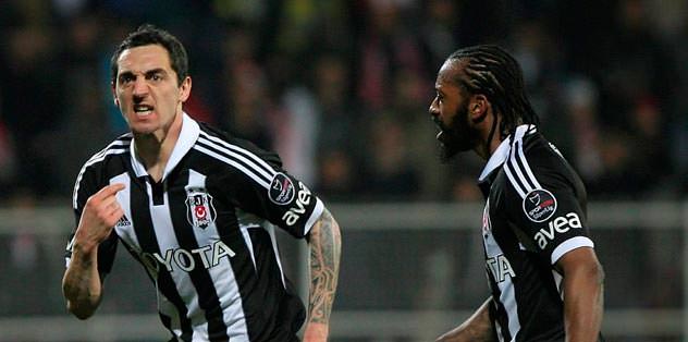Ligin favorisi Kara Kartal!