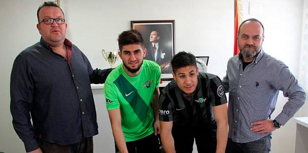 Alper ve Soner imzaladı