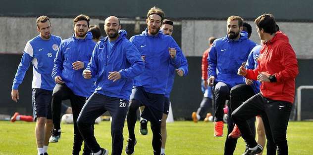 Antalyaspor Da Fenerbahce Maci Hazirliklari Son Dakika Antalyaspor Haberleri Fotomac