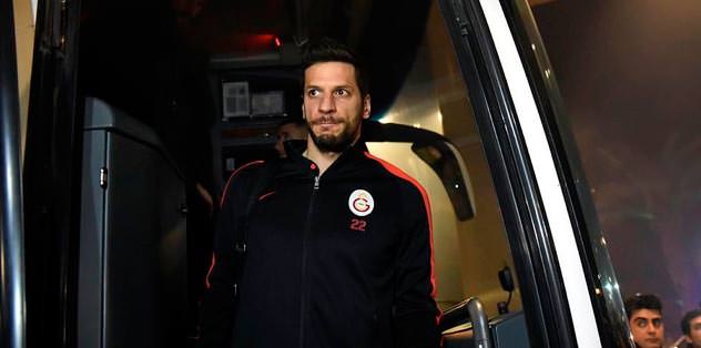 Hakan tribüne