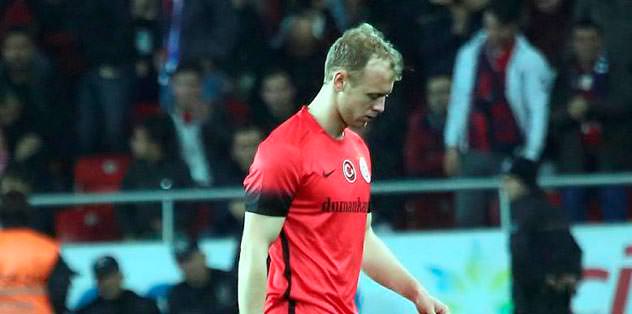 Semih'ten bomba üstüne bomba