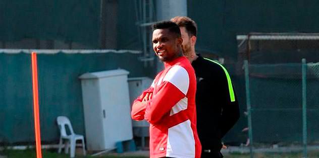 Eto'o'dan Cardozo mesajı