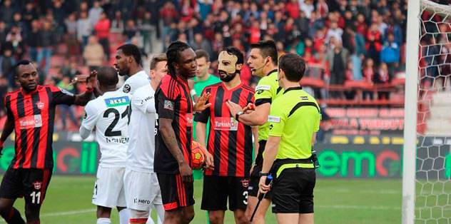 Gaziantepspor kan kaybediyor