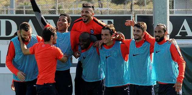 Trabzonspor, Galatasaray galibiyetine kenetlendi