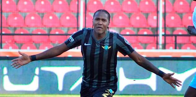 Rodallega gururlu