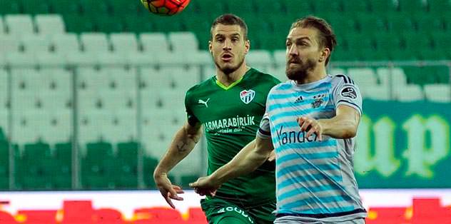 Kazasız atlattılar