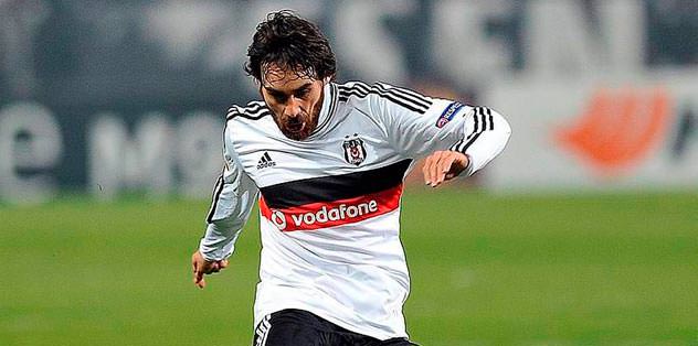 Veli Kavlak forma giriyor