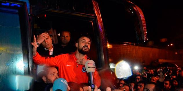 Onur: Salih'le gurur duyduk