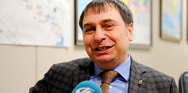 İstifa etsinler