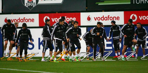 Beşiktaş'ta derbi mesaisi başladı