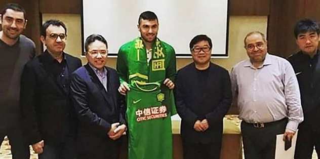 Çin'de Burak Yılmaz şoku