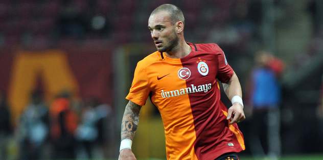 Sneijder'den İtalya'ya gönderme