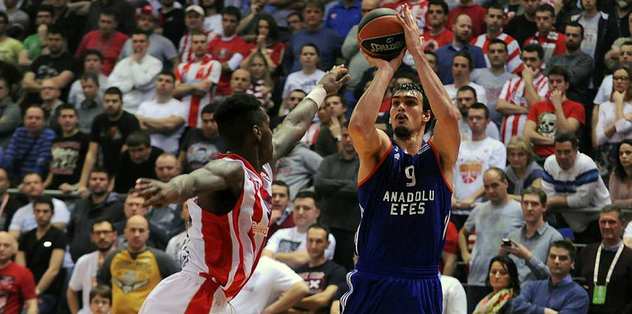 A.Efes Kızılyıldız'a direnemedi