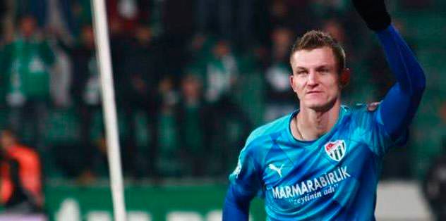 Necid Juve’ye mi?