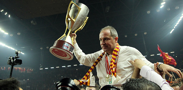 G.Saray'ın koçu istifa etti