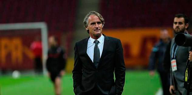 Riekerink: Kendi işimize bakıyoruz