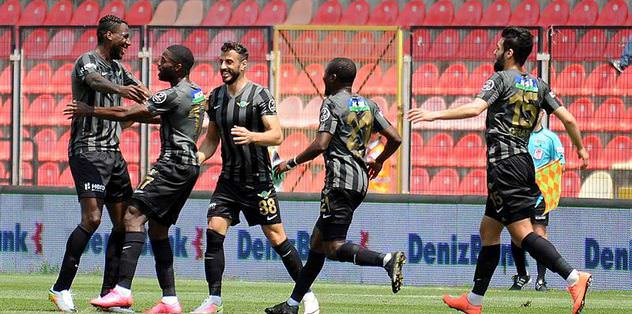 Akhisar 1 puana razı oldu