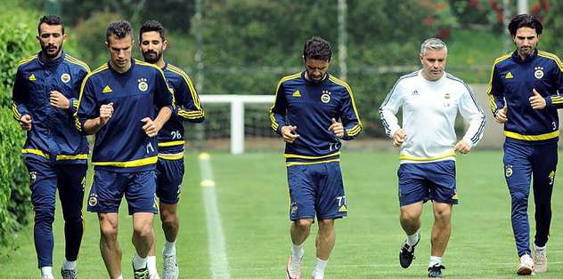 Fenerbahçe iki eksikle çalıştı