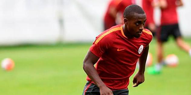 Carole satılacak yeni sol bek Telles