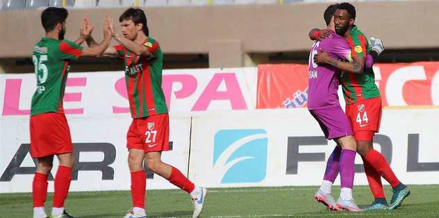 Karşıyaka 1. Lig'e veda ediyor