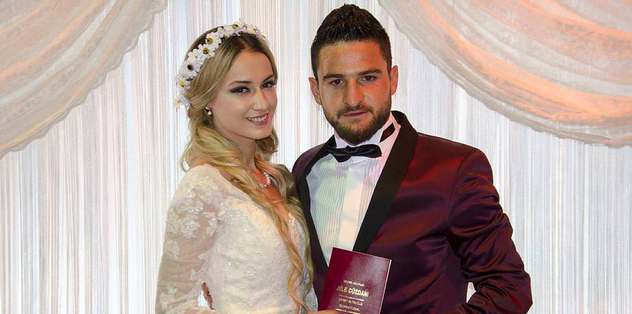 Ömer Ali Şahiner, dünya evine girdi