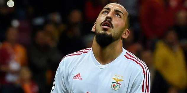 Benfica, Mitroglou'nu renklerine bağladı