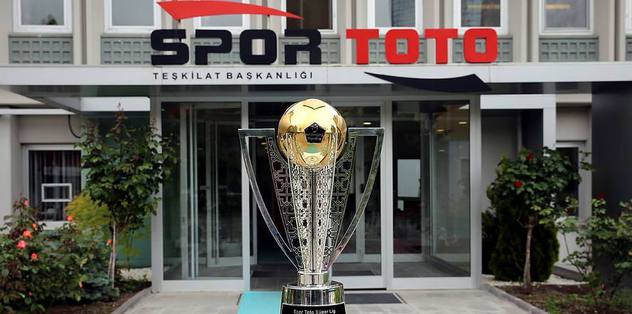 Şampiyonluk kupası yola çıktı