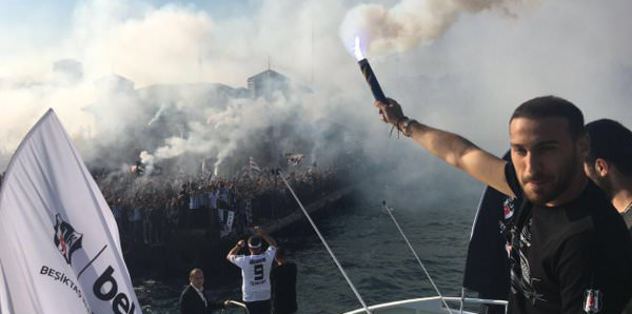 İstanbul boğazında Beşiktaş konvoyu