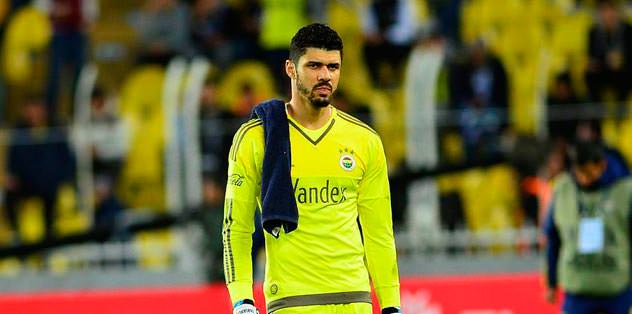 İker Casillas’ı geride bıraktı