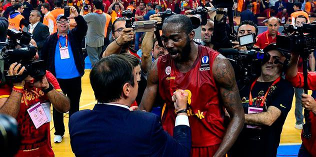 Real Lasme’nin peşinde