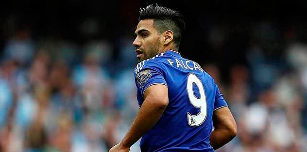 Gomez'in alternatifleri el yakıyor