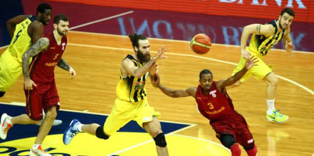 Basketbolda derbi heyecanı
