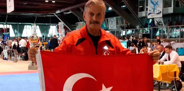 Nazlı’dan altın...