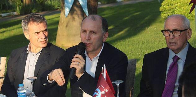 Trabzonspor camiası yemekte bir araya geldi