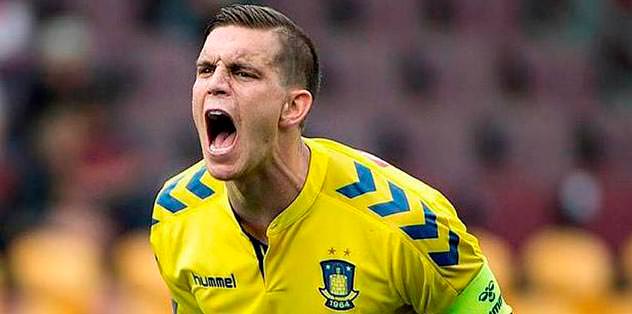 Tutkulu Agger Fener’e uyar!