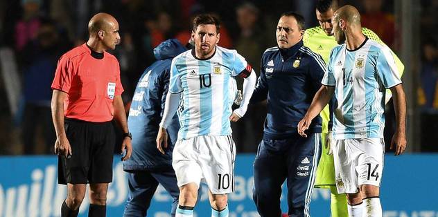 Messi sakatlandı!