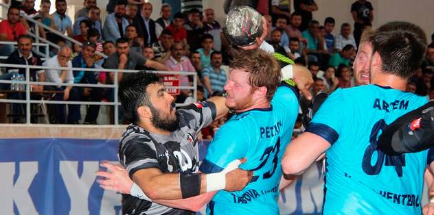 Hentbolda bugün play-off başlıyor