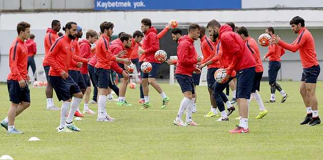 Trabzonspor yurt dışında 2 kamp yapacak