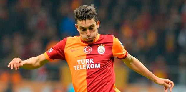 Alex Telles Porto’da