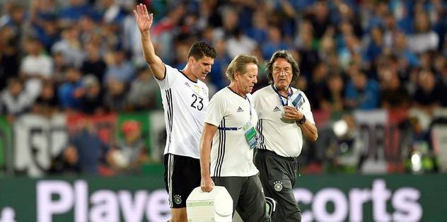Mario Gomez turnuvaya veda etti