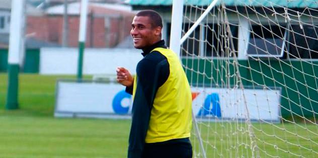 Welinton geliyor