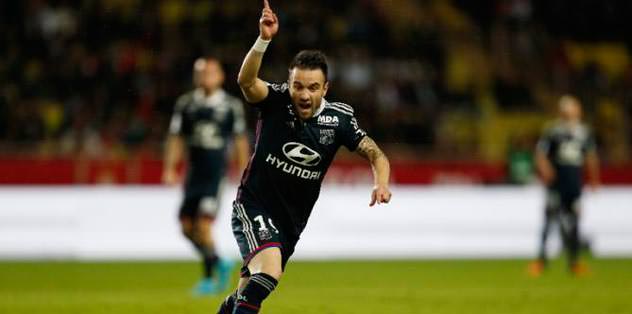 Valbuena ile el sıkışıldı