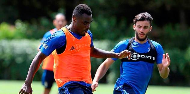 Emenike’ye ‘gol’ demeyin!
