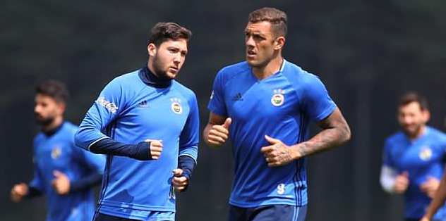 Fenerbahçe'de hazırlıklar sürüyor