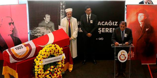 Alkışlarla uğurlandı