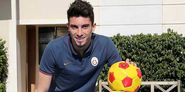Telles gitti, Josue geliyor