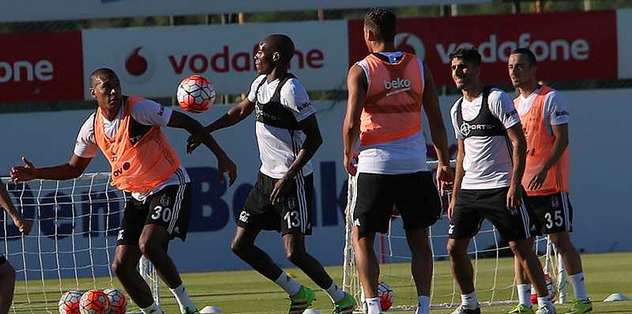 Beşiktaş çalışmalarını tam gaz sürdürüyor